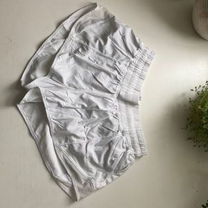 White lululemon hotty hot shorts size 4 like new!